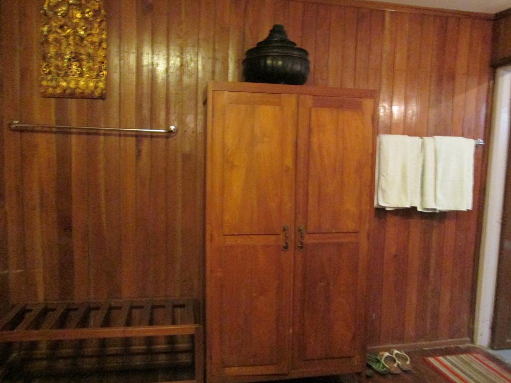 Golden Empress Hotel Nyaung Shwe Oda fotoğraf