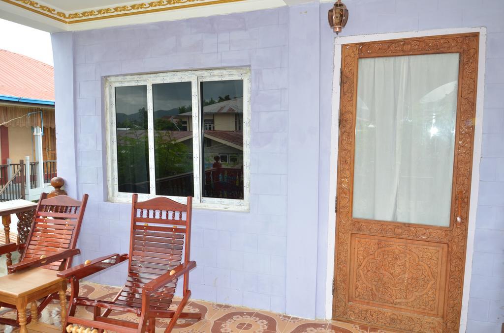 Golden Empress Hotel Nyaung Shwe Dış mekan fotoğraf