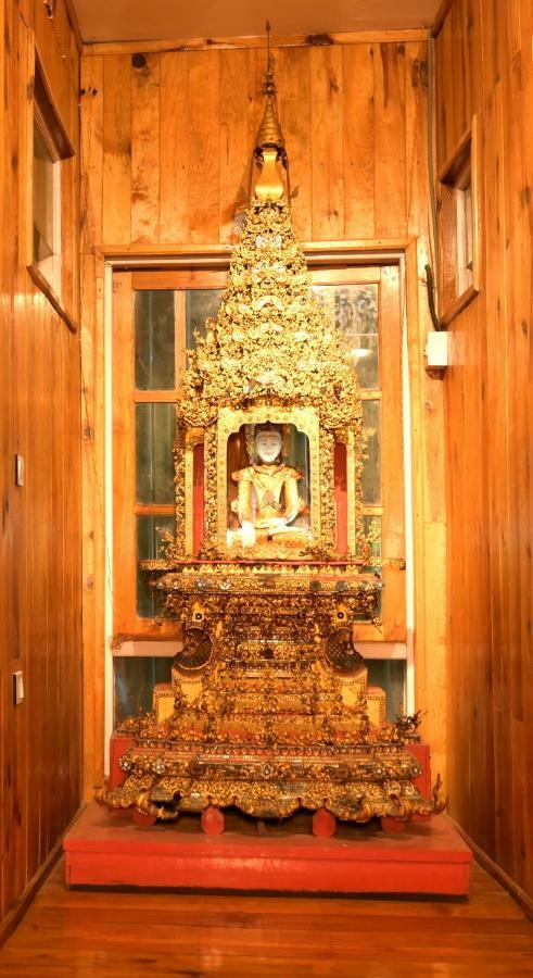 Golden Empress Hotel Nyaung Shwe Dış mekan fotoğraf